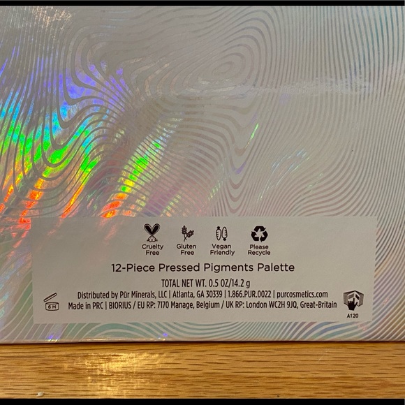 PÜR Festival 2.0 Pressed Pigment Palette - Picture 2 of 7